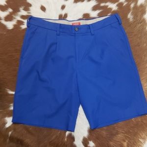 IZOD golf shorts size 34